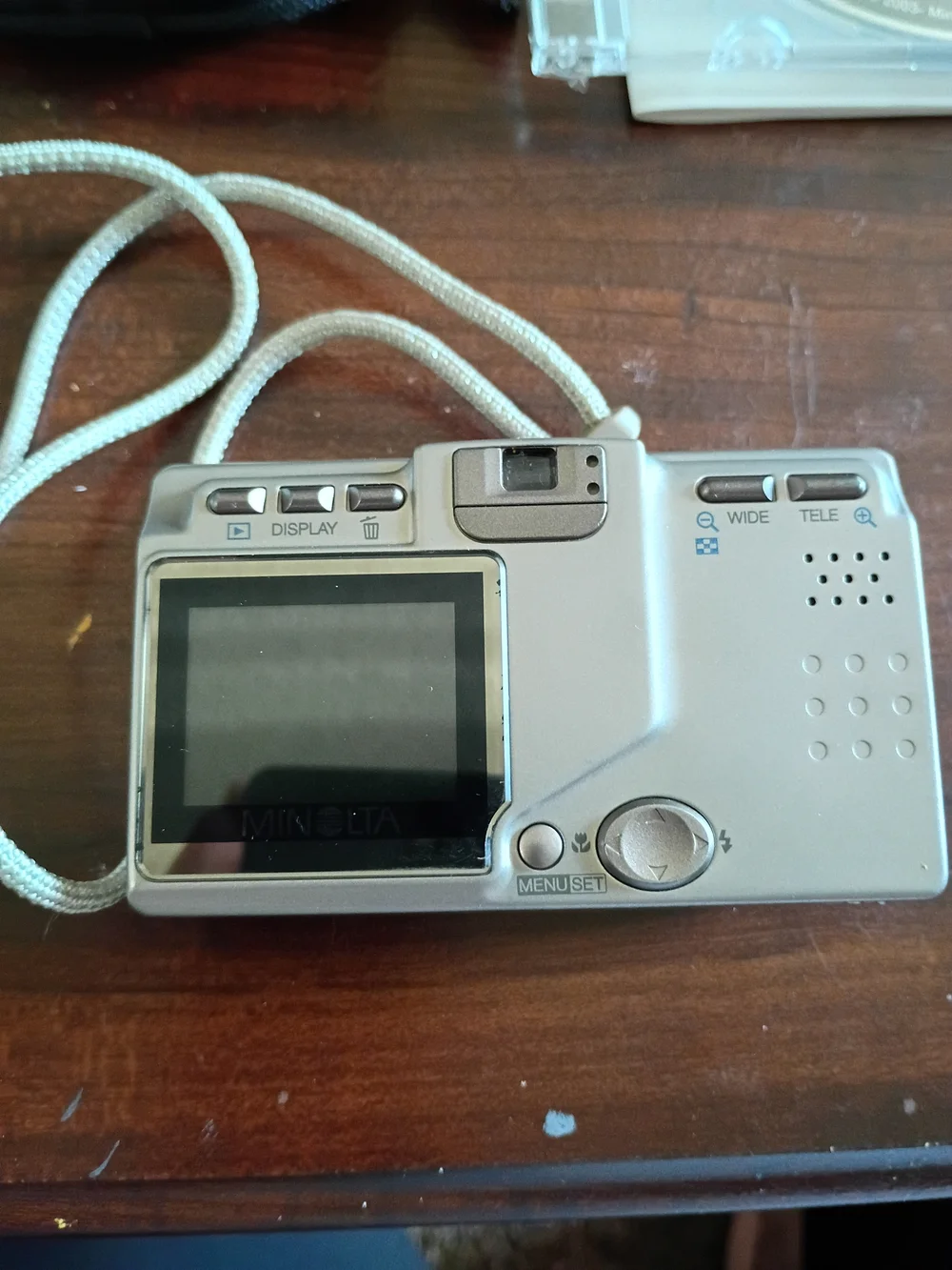 Working DiMAGE G500 Silver Compact Digital Camera with Case